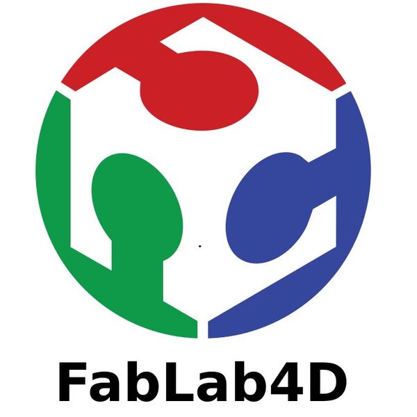 Fichier:FabLab4D square.jpg